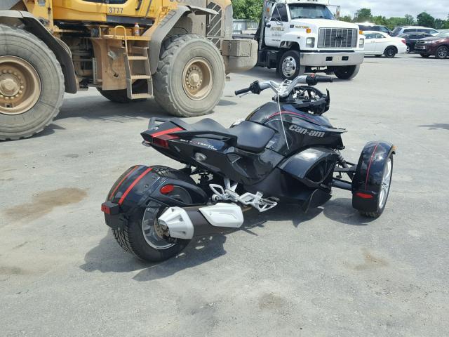 2BXNAAC49FV000222 - 2015 CAN-AM SPYDER ROA BLACK photo 4