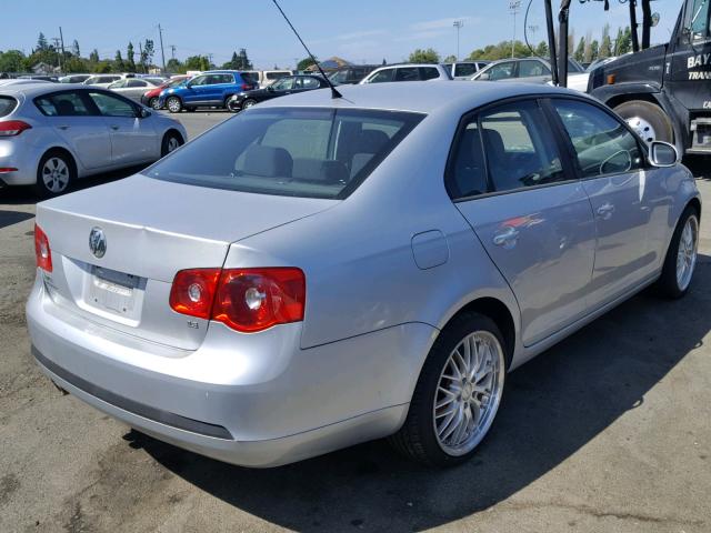 3VWHG71K57M027755 - 2007 VOLKSWAGEN JETTA 2.5 SILVER photo 4