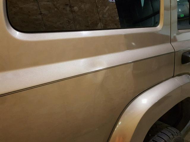 1J8HG48K36C203024 - 2006 JEEP COMMANDER ოქროსფერი ფოტო 9