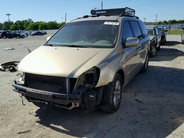 KNDMB233666042353 - 2006 KIA SEDONA EX GOLD photo 2