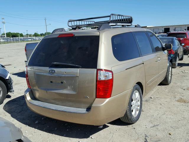 KNDMB233666042353 - 2006 KIA SEDONA EX GOLD photo 4