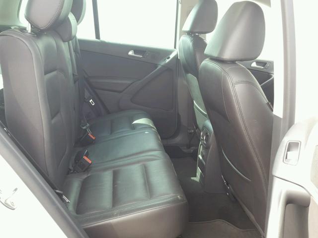 WVGTV7AX0HK010929 - 2017 VOLKSWAGEN TIGUAN SPO თეთრი ფოტო 6