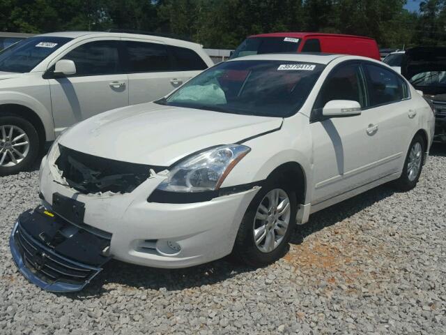 1N4AL2AP8BN450073 - 2011 NISSAN ALTIMA 2.5 WHITE photo 2