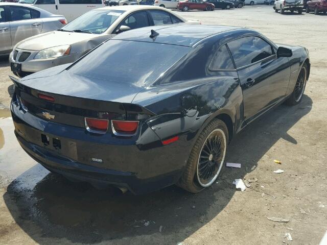 2G1FJ1EJ7D9227222 - 2013 CHEVROLET CAMARO SS Negro foto 4