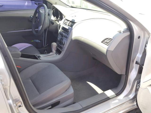 1G1ZA5EU2BF331717 - 2011 CHEVROLET MALIBU LS ვერცხლისფერი ფოტო 5