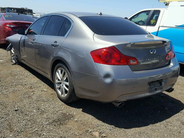 JNKCV61E09M013007 - 2009 INFINITI G37 BASE GRAY photo 3