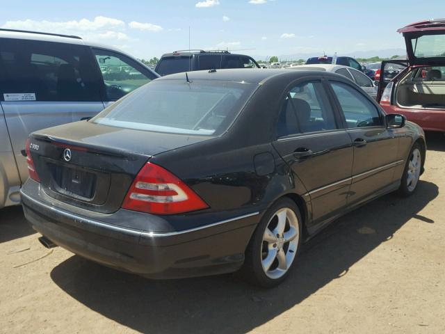 WDBRF56H06F801242 - 2006 MERCEDES-BENZ C 350 BLACK photo 4