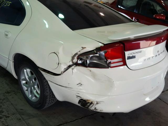 2B3HD46R54H617286 - 2004 DODGE INTREPID S 白色 照片 9