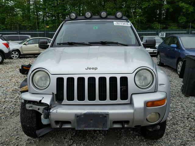 1J4GL38K52W347010 - 2002 JEEP LIBERTY RE SILVER photo 9