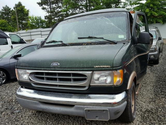 1FDRE14W6XHB89063 - 1999 FORD ECONOLINE GREEN photo 2