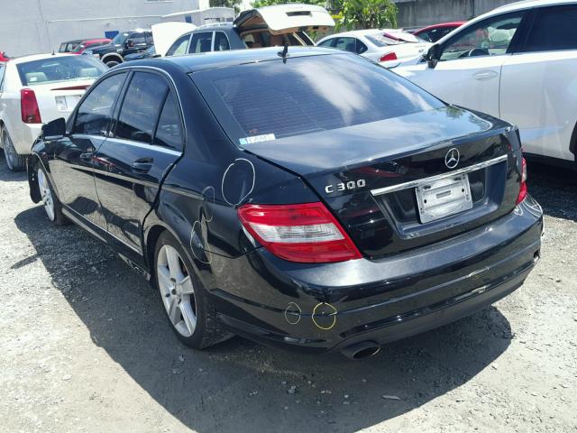 WDDGF5EB6BR180738 - 2011 MERCEDES-BENZ C 300 BLACK photo 3