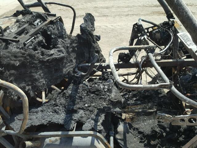 3JBKKAN26JJ000008 - 2018 CAN-AM COMMANDER BURN photo 5