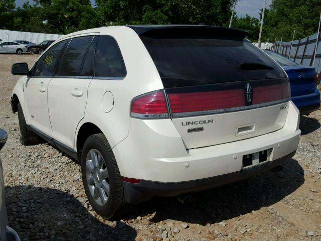 2LMDU68C88BJ06410 - 2008 LINCOLN MKX WHITE photo 3