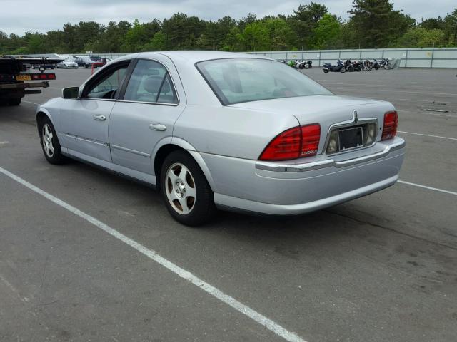 1LNHM86S01Y602619 - 2001 LINCOLN LS 银色 照片 3