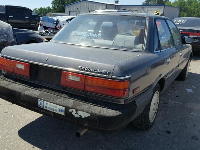 JT2SV21E1H0059479 - 1987 TOYOTA CAMRY DLX CHARCOAL photo 4