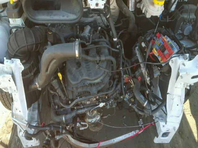 3C6TRVAG5HE500046 - 2017 RAM PROMASTER 白色 照片 7