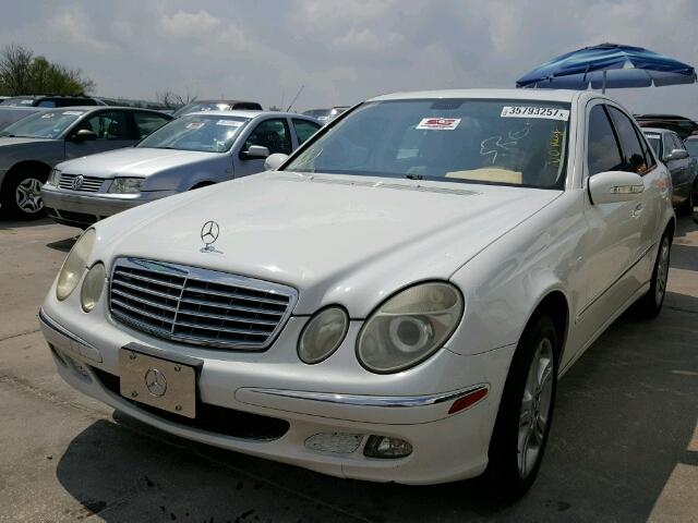 WDBUF56J76A831459 - 2006 MERCEDES-BENZ E 350 WHITE photo 2