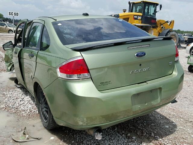 1FAHP35N88W164390 - 2008 FORD FOCUS SE GREEN photo 3