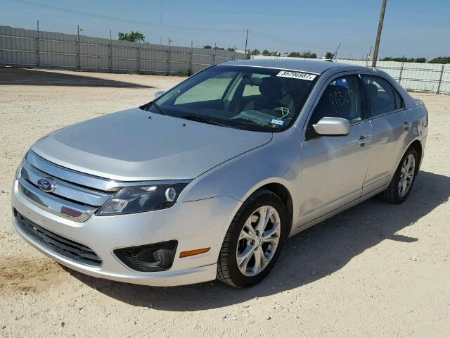 3FAHP0HA3CR291129 - 2012 FORD FUSION SE SILVER photo 2