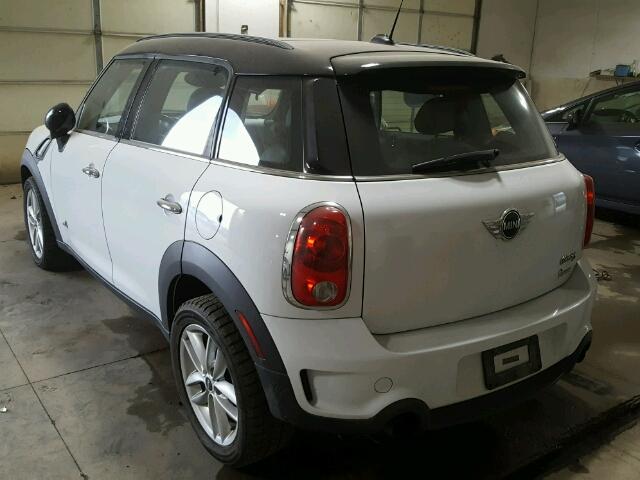 WMWZC5C50BWM10183 - 2011 MINI COOPER S C WHITE photo 3