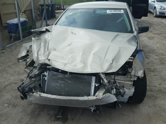 1G11B5SA3DF174142 - 2013 CHEVROLET MALIBU LS TEAL photo 9