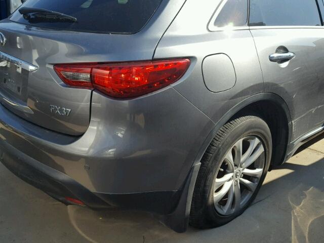 JN8CS1MU5DM140803 - 2013 INFINITI FX37 GRAY photo 9