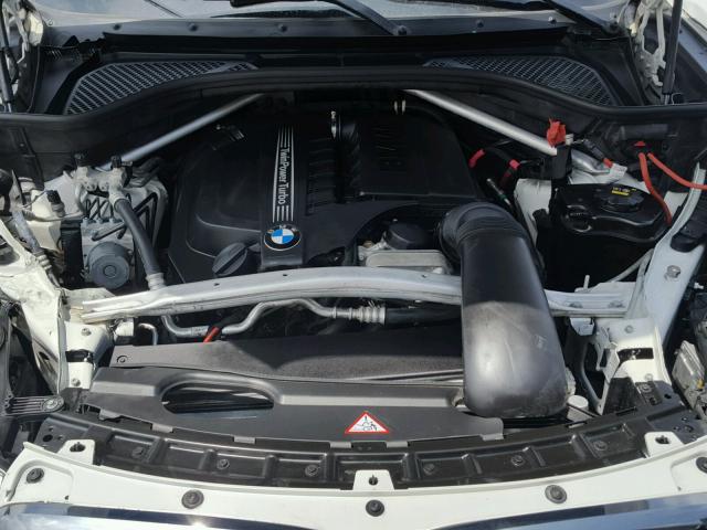 5UXKR2C50E0H34390 - 2014 BMW X5 SDRIVE3 WHITE photo 7