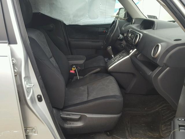 JTLZE4FE4B1129217 - 2011 TOYOTA SCION XB Күміс фото 5