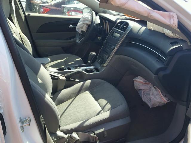 1G11B5SL0EF286612 - 2014 CHEVROLET MALIBU LS WHITE photo 5