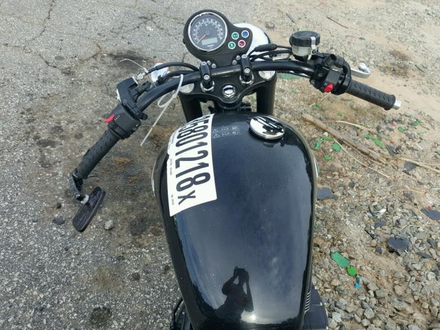 SMT900K14ET641267 - 2014 TRIUMPH MOTORCYCLE BONNEVILLE BLACK photo 5
