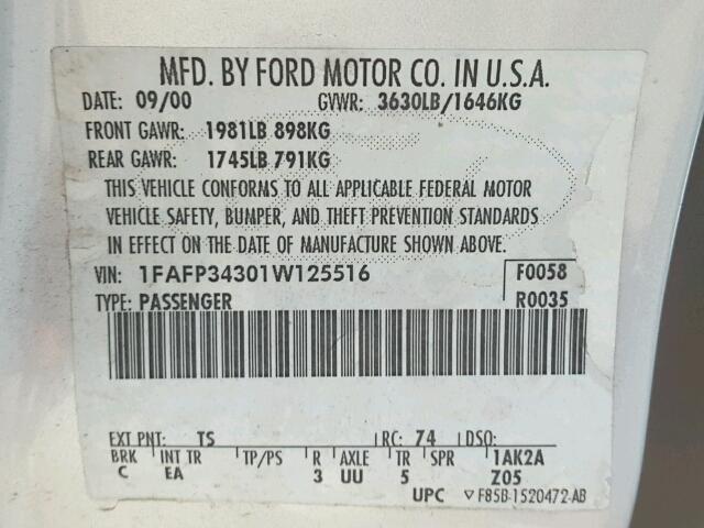 1FAFP34301W125516 - 2001 FORD FOCUS SILVER photo 10