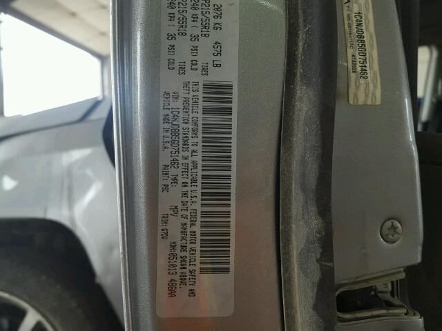 1C4NJDBB5GD751462 - 2016 JEEP COMPASS SP SILVER photo 10