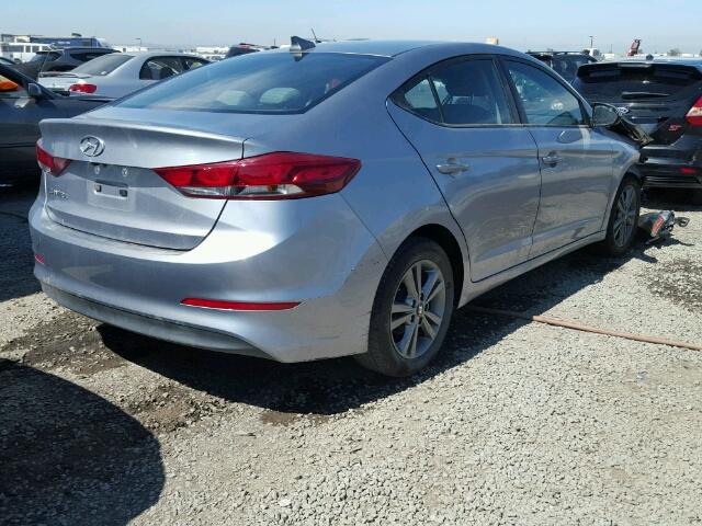 5NPD84LF1HH066959 - 2017 HYUNDAI ELANTRA SE SILVER photo 4