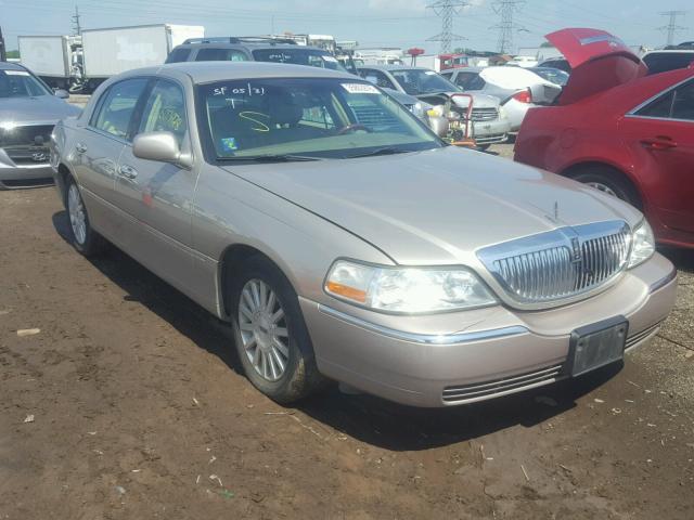 1LNHM82W13Y628268 - 2003 LINCOLN TOWN CAR S BEIGE photo 1