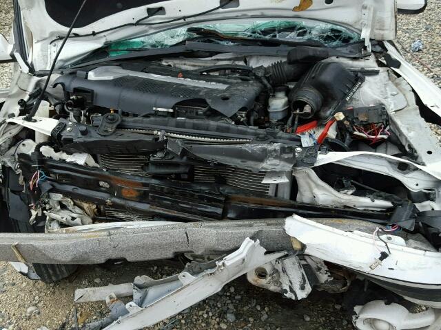 KMHDN56D85U164019 - 2005 HYUNDAI ELANTRA WHITE photo 7