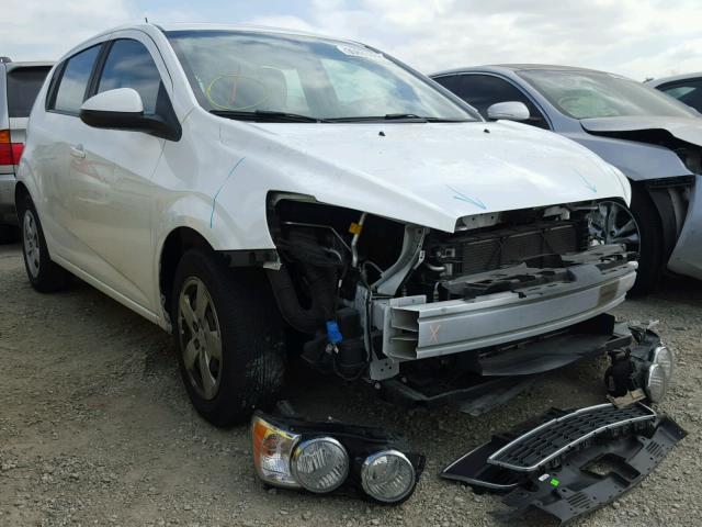 1G1JA6SH2F4134834 - 2015 CHEVROLET SONIC LS 白色 照片 1