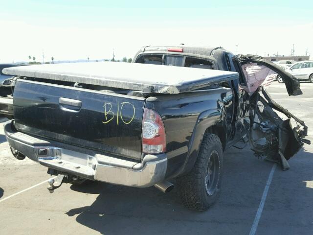 3TMKU4HN9BM030778 - 2011 TOYOTA TACOMA DOU BLACK photo 4