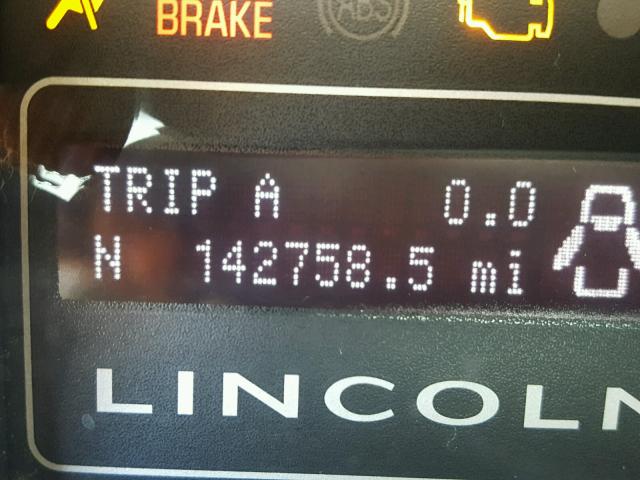 5LMFU275X8LJ01447 - 2008 LINCOLN NAVIGATOR WHITE photo 8