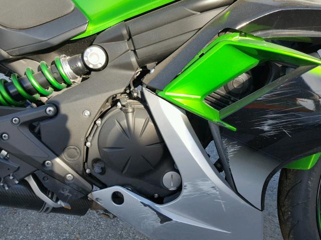 JKAEXEE15GDA21085 - 2016 KAWASAKI EX650 E GREEN photo 7