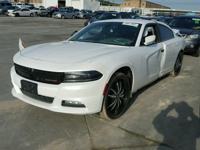 2C3CDXHG0FH805694 - 2015 DODGE CHARGER SX WHITE photo 2