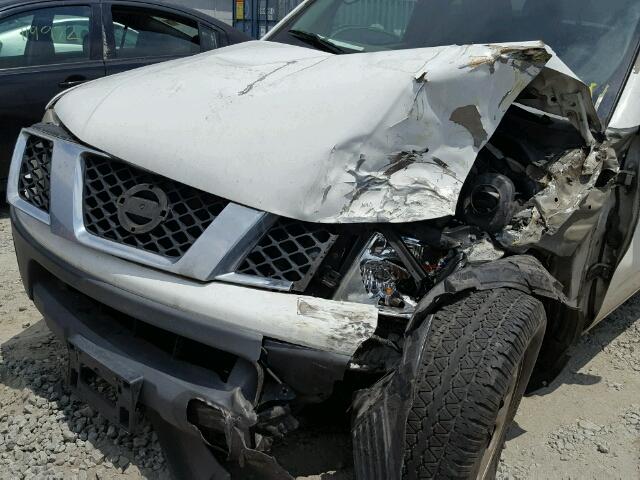 1N6BD06T86C422634 - 2006 NISSAN FRONTIER WHITE photo 9