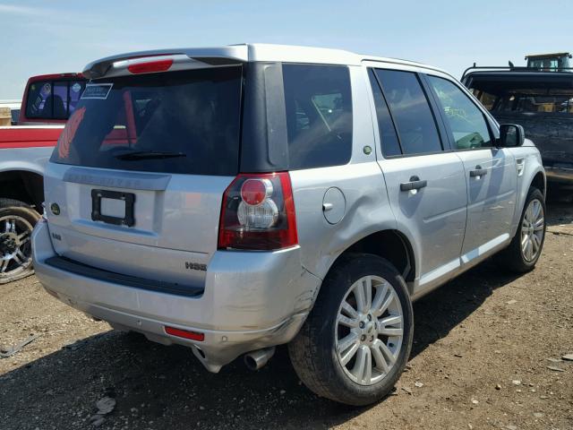 SALFT2BN8AH195797 - 2010 LAND ROVER LR2 HSE TE SILVER photo 4