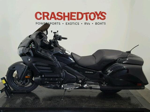 JH2SC6815EK100078 - 2014 HONDA GL1800 B BLACK photo 3