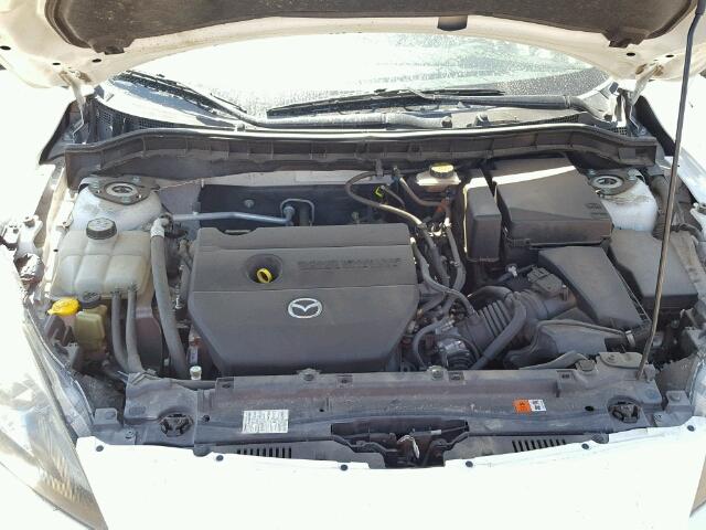 JM1BL1M64B1425383 - 2011 MAZDA 3 WHITE photo 7