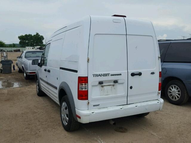 NM0LS7BN8AT025668 - 2010 FORD TRANSIT CO WHITE photo 3