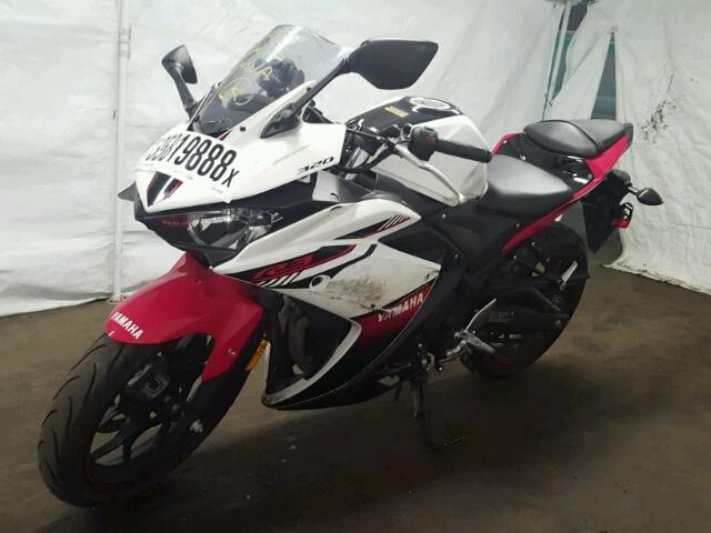 MH3RH06YXGK013920 - 2016 YAMAHA YZFR3 WHITE photo 2