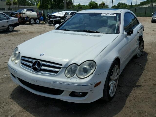 WDBTJ56J96F183328 - 2006 MERCEDES-BENZ CLK 350 WHITE photo 2