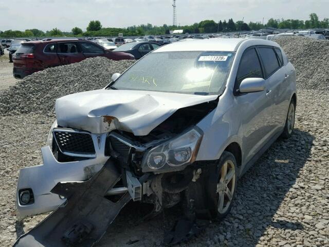 5Y2SL670X9Z410418 - 2009 PONTIAC VIBE SILVER photo 2