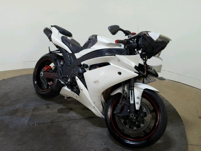 JYARN20EX7A007392 - 2007 YAMAHA YZFR1 WHITE photo 2