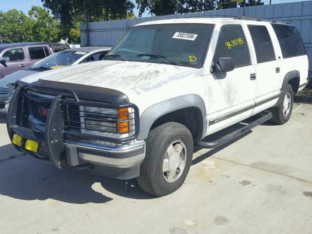 1GKFK16K6RJ765275 - 1994 GMC SUBURBAN K WHITE photo 2